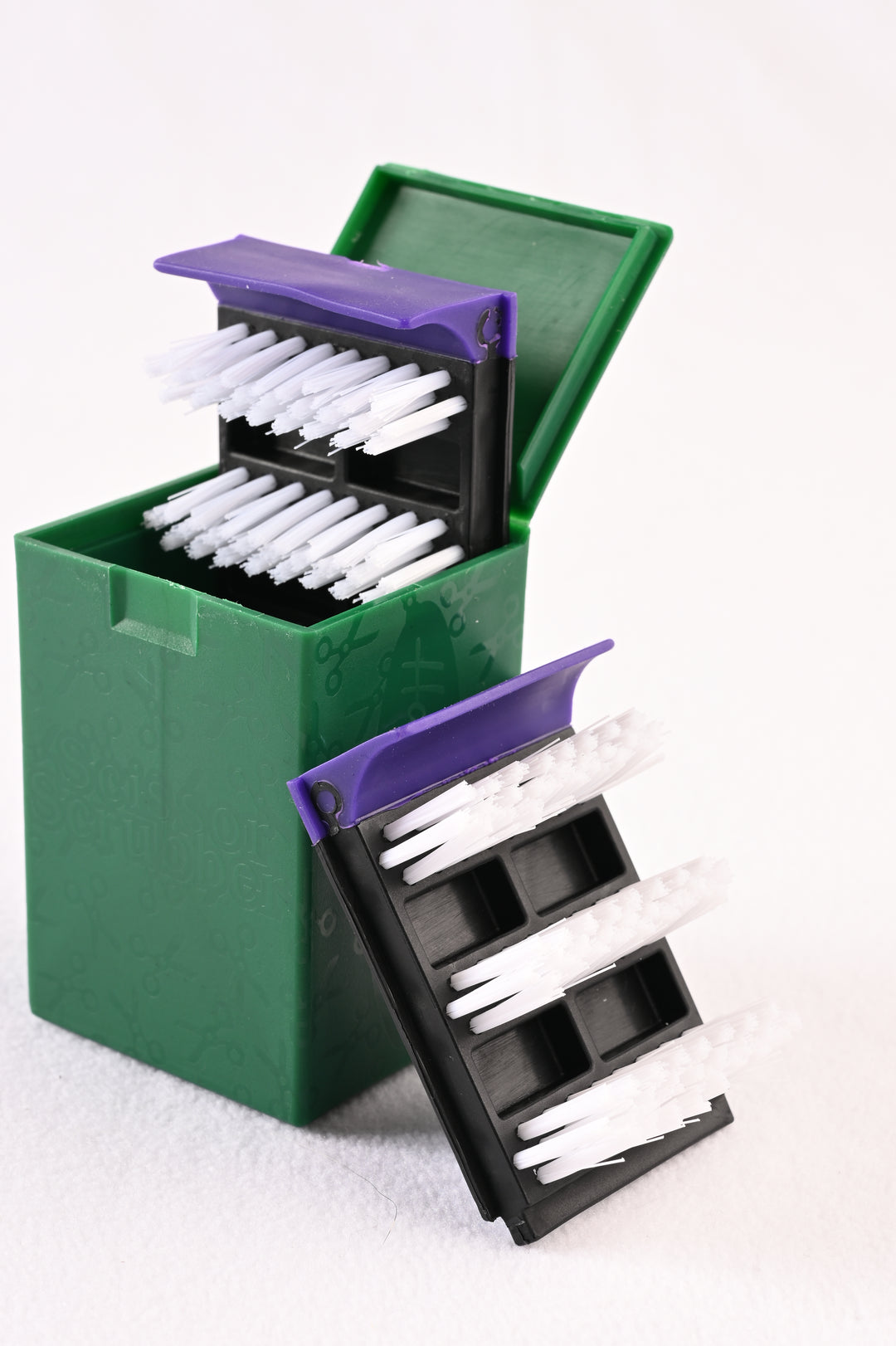 Harvest-More TrimBin Kit Coupe Plantes Avec Tamis Pollen 150 Microns - Bac Noir